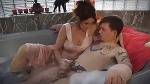 Baeb: la femme matures nues fille sexy Jill Kassidy baise son patron sur PornHD
