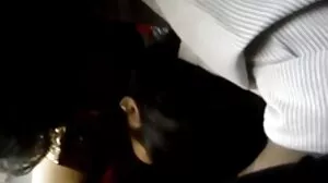 Sexe à la propriété: nues mures Skylar Vox, agent aux énormes seins naturels, baise un client sur un canapé sur PornHD